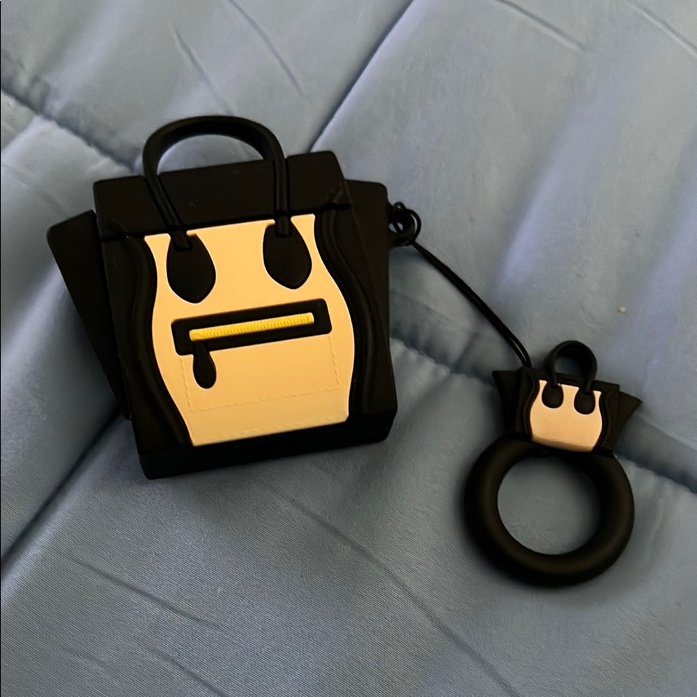 Purse Black and White AirPods Case